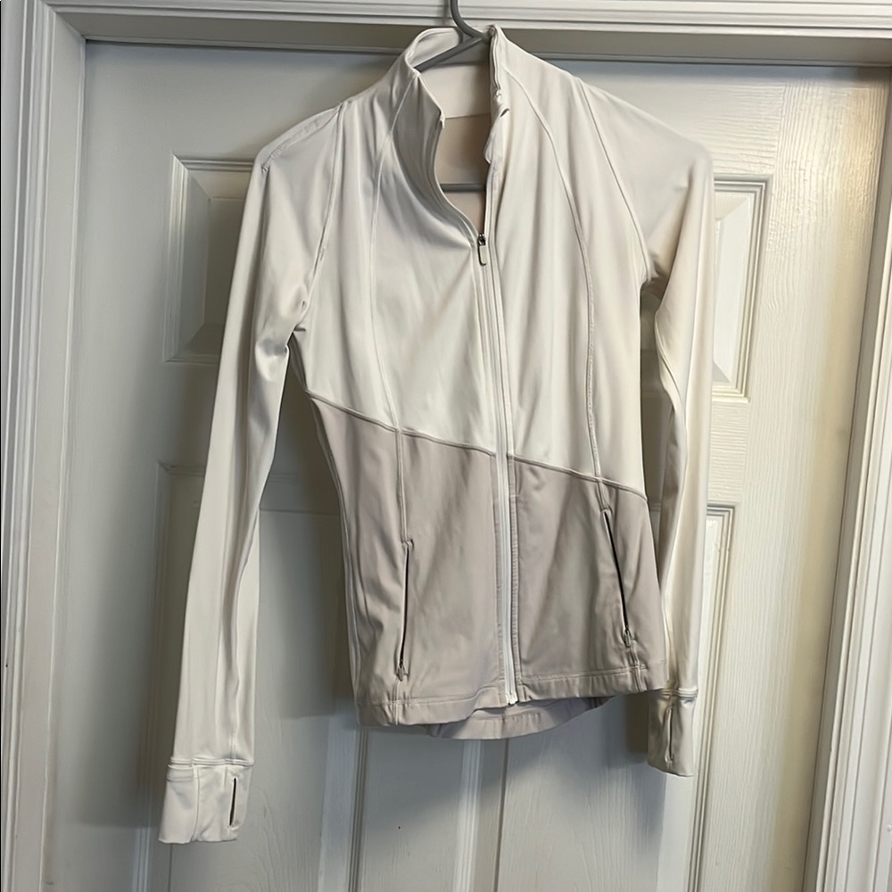 Women's activewear jacket